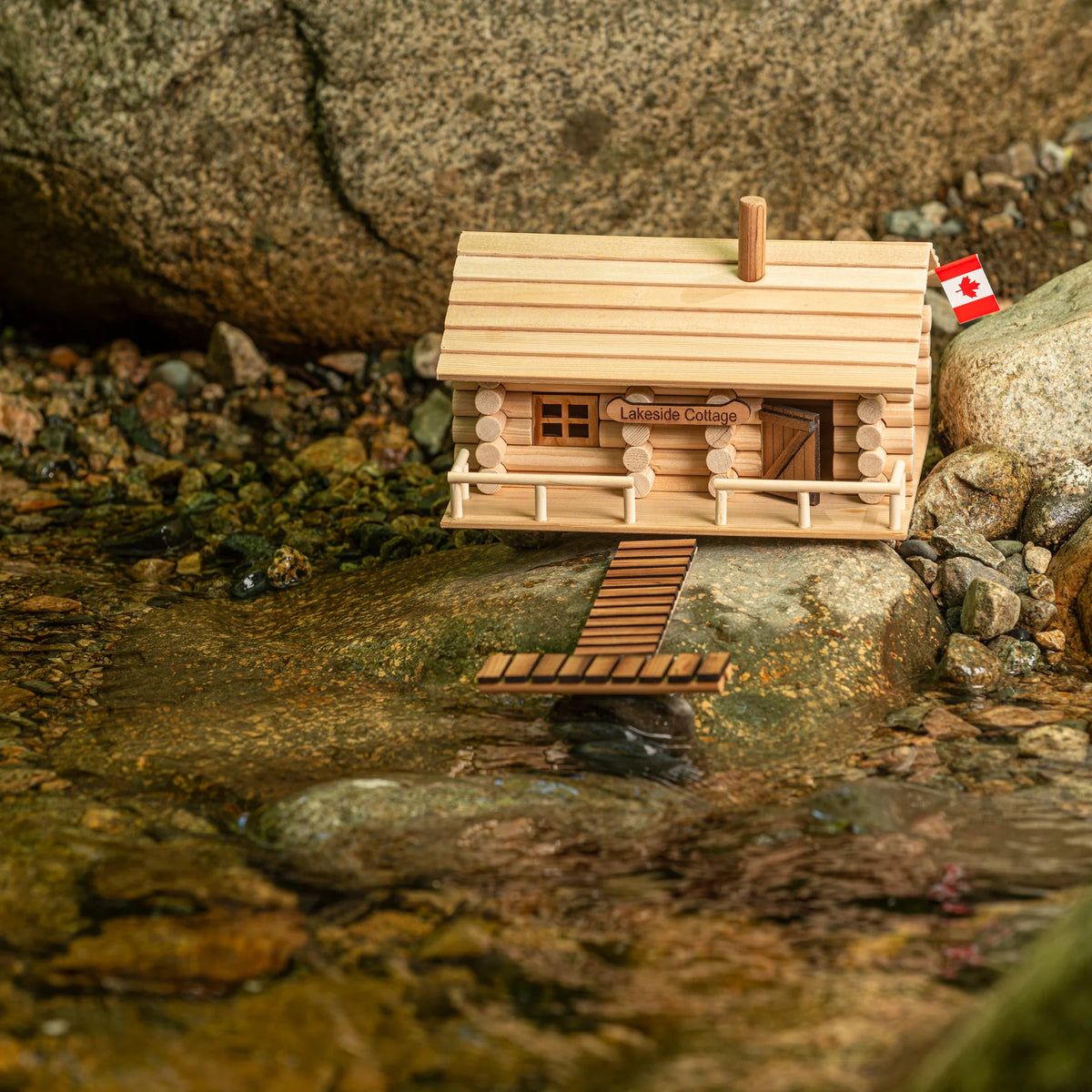 Log Cabin Lake Ontario Lakeside Cottage