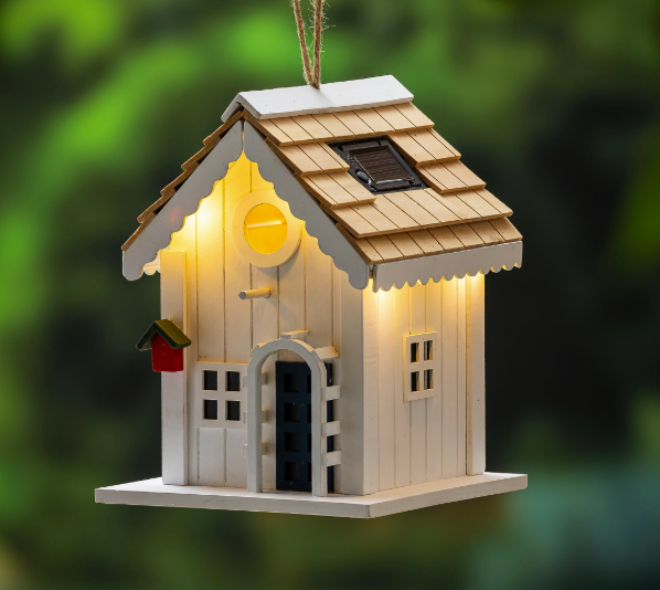 Nesting Hideaway Solar Birdhouse