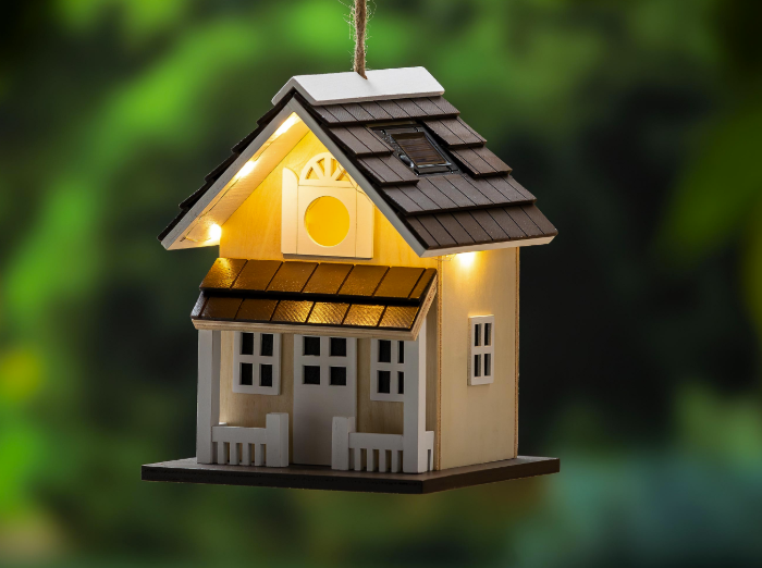 Bird Bungalow Solar Birdhouse