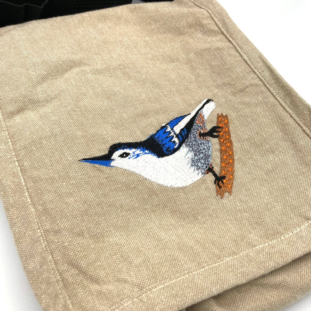 White-Breasted Nuthatch Field Bag