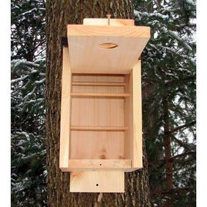 Wooden Winter Roost Birdhouse