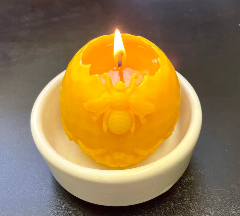 Beeswax Queen Bee Sphere Candle