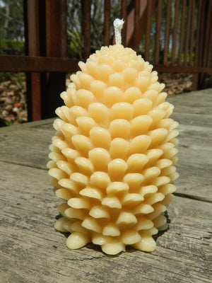 Beeswax Large Pinecone Candle, Made in Canada