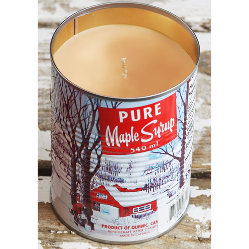 Maple-Scented Candle with Cotton Wick